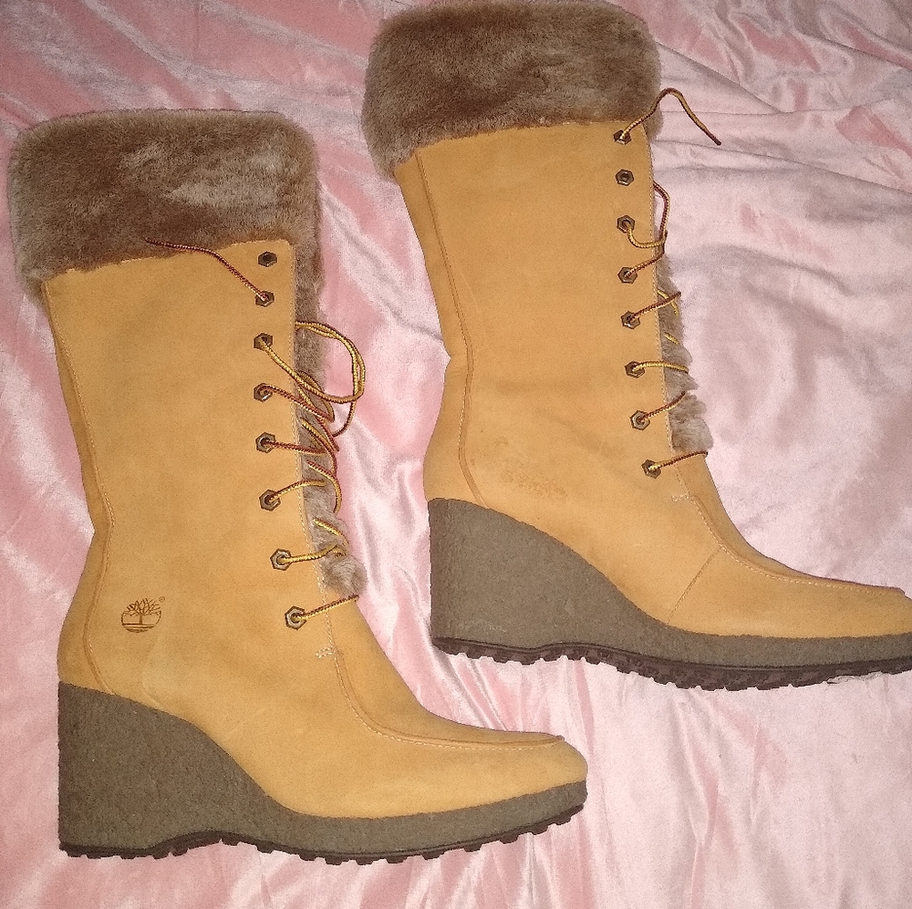 Women's Timberland wedge boots with fur lining